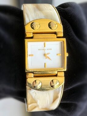 Michael Kors MK4169 Plastic Beige 29mm watch strap